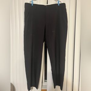 IZOD Black Men’s Golf Pants Size 38x30 *FLAWS*